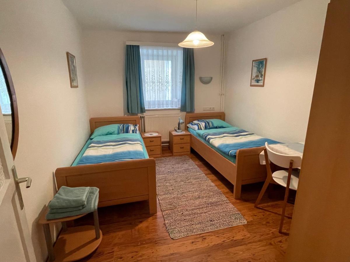 Gertis Blumenhof Privatzimmer, Ferienwohnung Gmund  Exterior photo